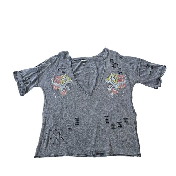Streetwear Society Women's Tiger T shirt Top Ripped Detail V neck size M - Picture 12 of 16